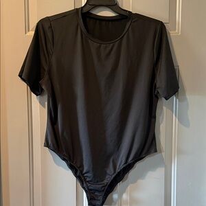 SHEIN size 3X Black Short Sleeve Bodysuit